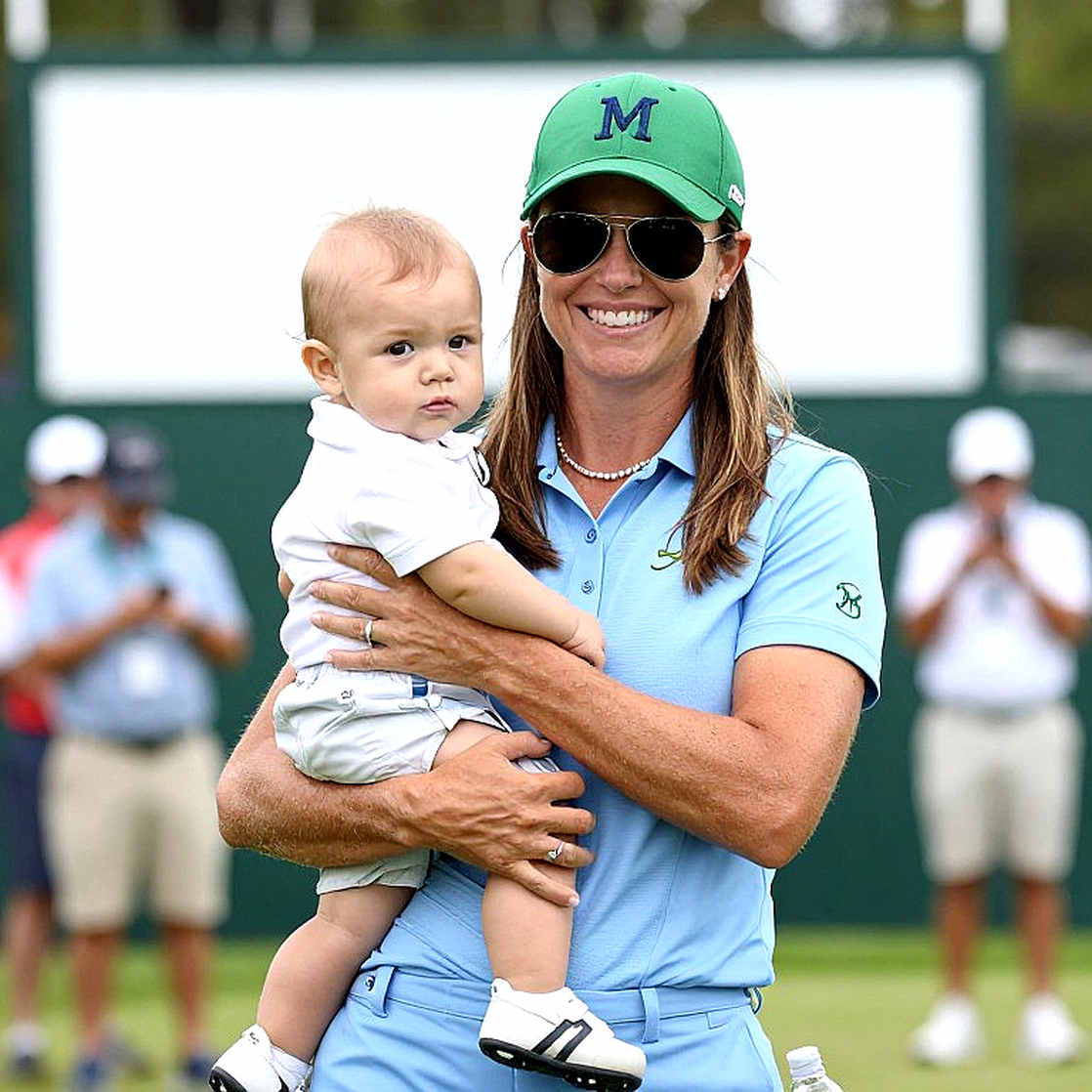 Dòng tiền rời PGA Tour: Đọc cuộc chiến LIV Golf bằng hợp đồng, không bằng bảng điểm