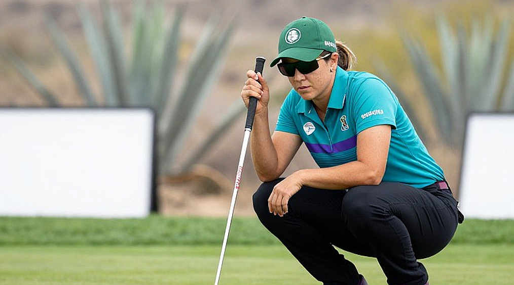 Jerry Azurin chia sẻ quy trình fit gậy wedge cho golfer golf