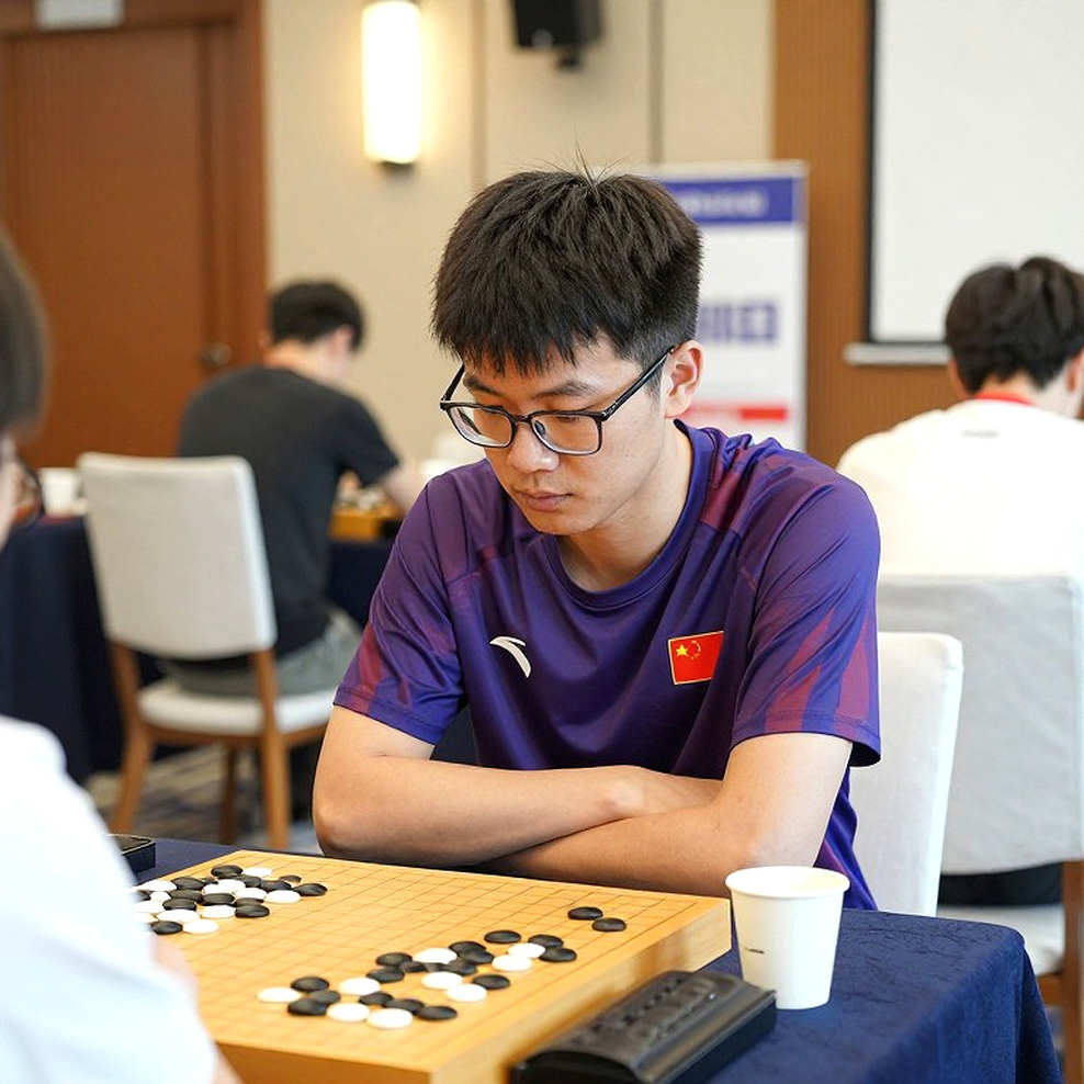 ChessBase Magazine #225: Cuộc chơi quyền lực phía sau những ván cờ ngắn