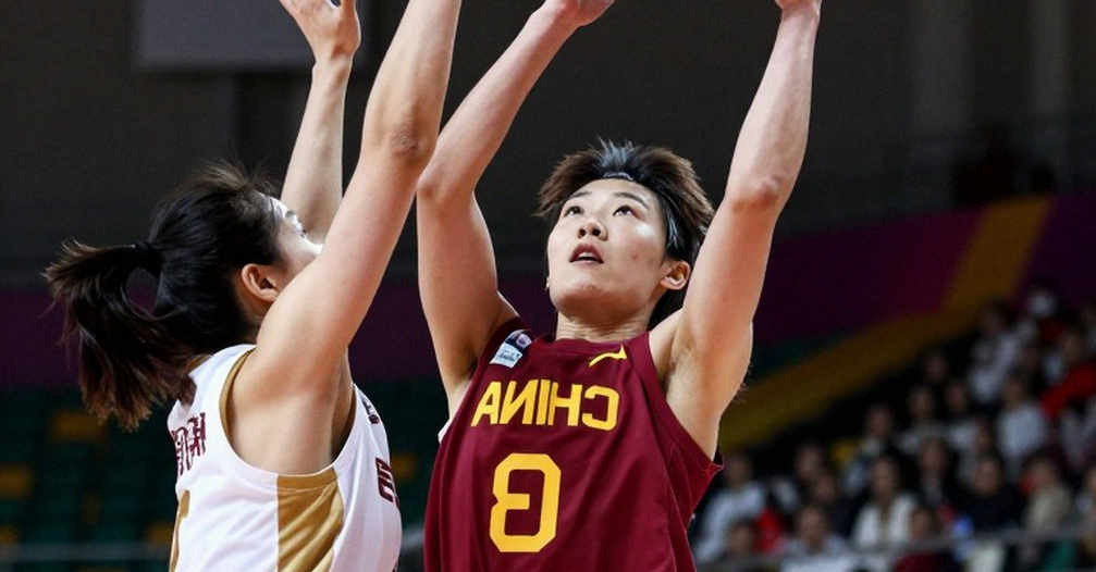 Biên bản VAR có 12 khung hình, sai sót nằm ở khung thứ 11 không ai tua lại