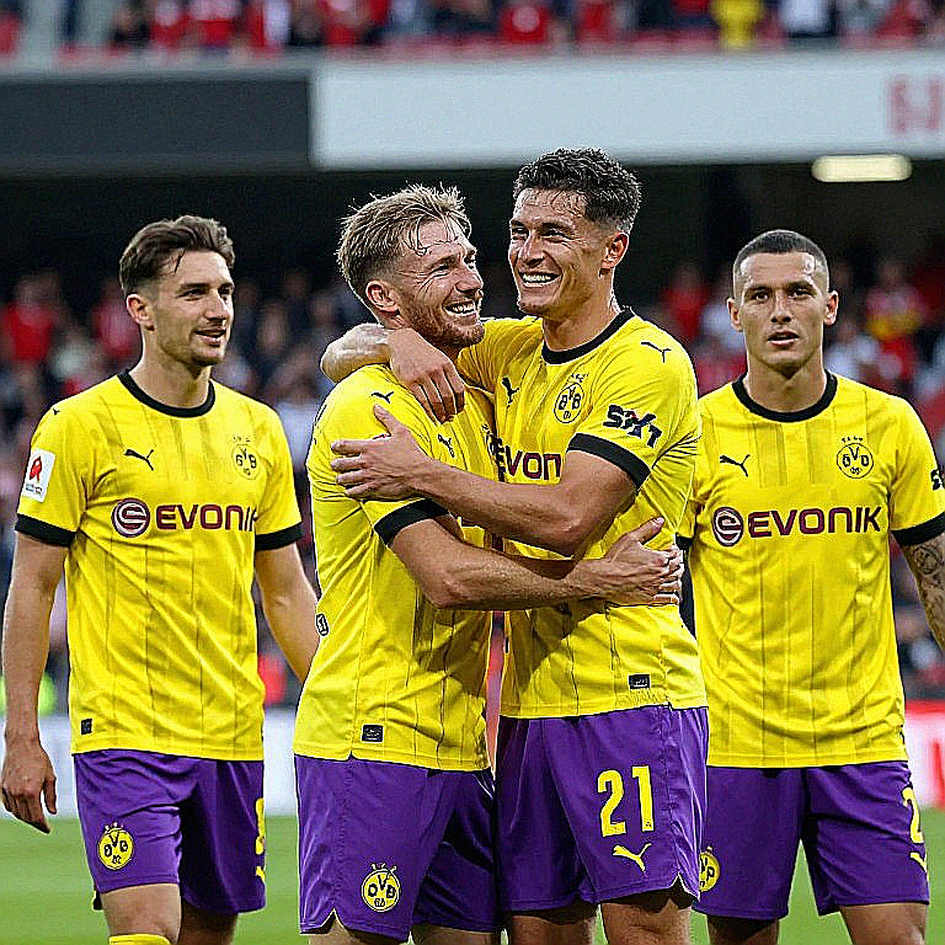 Grabara Tears ACL Days After 5-0 Debut: Juventus Lose Their Goalkeeper-Playmaker Grabara Tears ACL Days After 5-0 Debut: Juventus Lose Their Goalkeeper-Playmaker