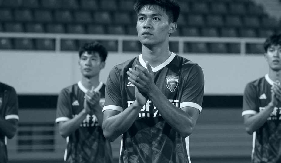 Di sản Liên Xô và ngôi vương Đông Nam Á: Những bài học từ Moscow đang thấm vào bóng đá Việt Nam Di sản Liên Xô và ngôi vương Đông Nam Á: Những bài học từ Moscow đang thấm vào bóng đá Việt Nam
