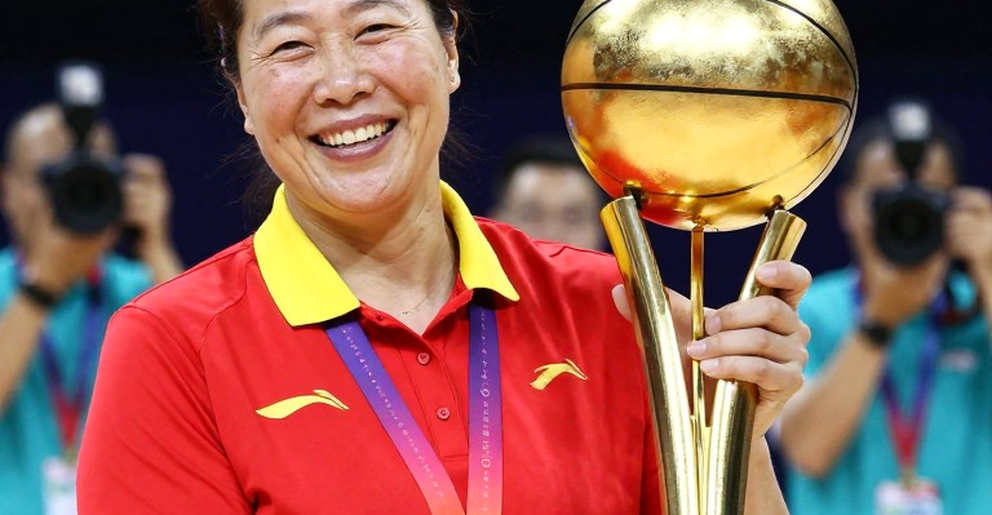 V.League giữa kỳ chuyển nhượng: ba tầng nguồn tin và giới hạn của dữ liệu công khai