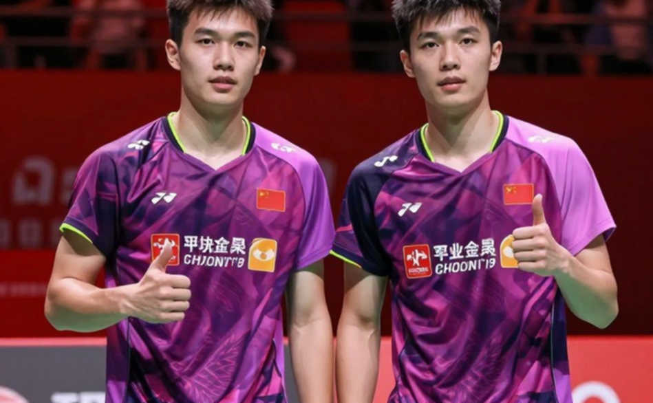Alwi Farhan, Kento Momota and the Lesson Without a Scoreboard Ahead of Asian Games 2026 Alwi Farhan, Kento Momota and the Lesson Without a Scoreboard Ahead of Asian Games 2026