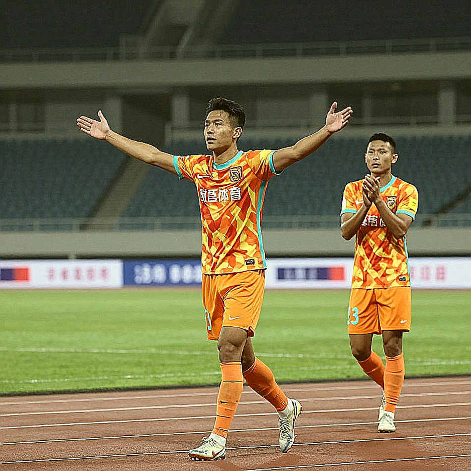 Brenner's Hat-Trick, Bac Ninh Beat Long An 3-2 in the National Cup: Behind the Ticket to the Next Round